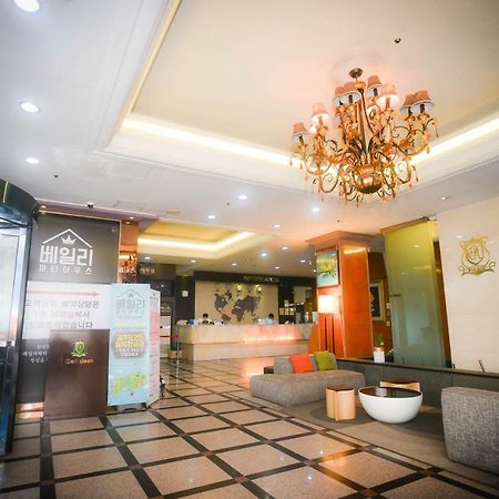 Hotel Noblesse Сеул Екстер'єр фото