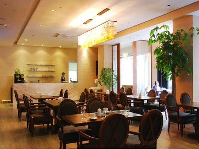 Hotel Noblesse Сеул Екстер'єр фото