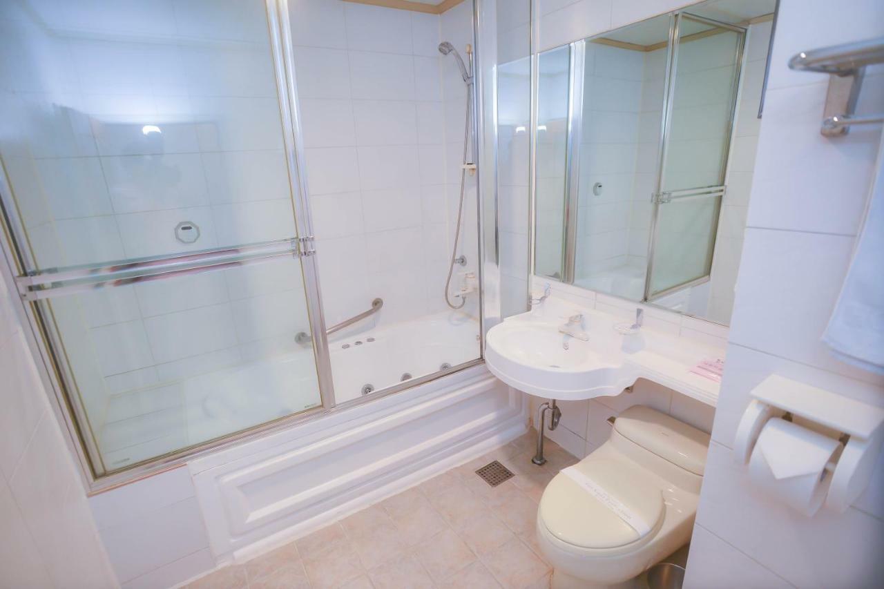 Hotel Noblesse Сеул Екстер'єр фото