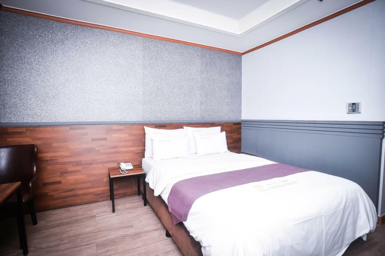 Hotel Noblesse Сеул Екстер'єр фото