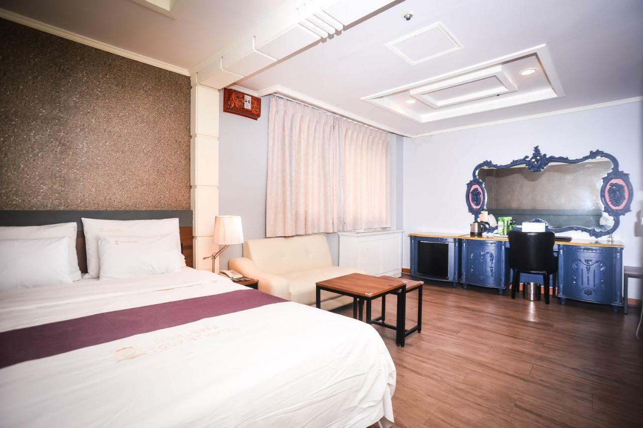 Hotel Noblesse Сеул Екстер'єр фото